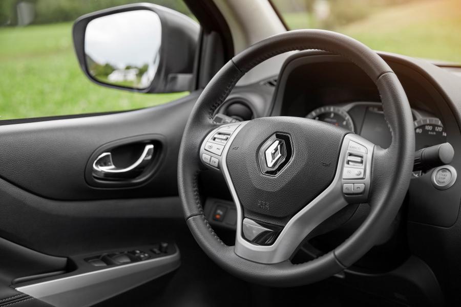 Детали интерьера Renault Alaskan 2017 года  (WW) (фото 135 из 141)